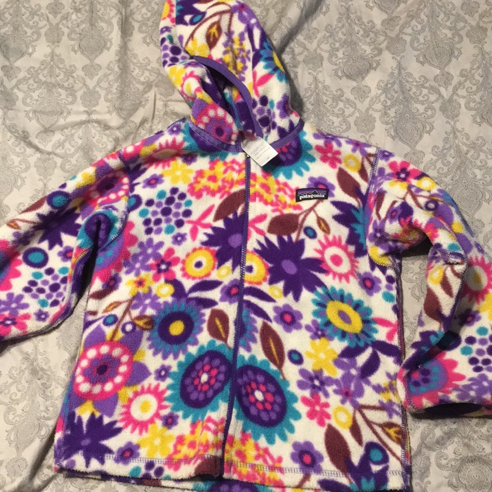 Patagonia 4T fleece jacket